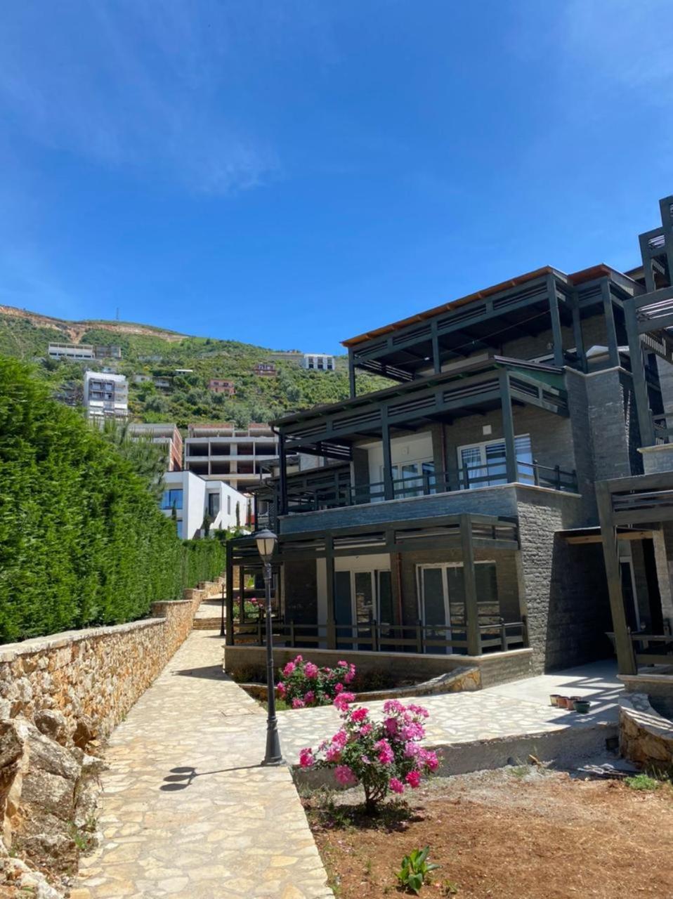 Aquamarine Apartments 1, Вльора Екстер'єр фото