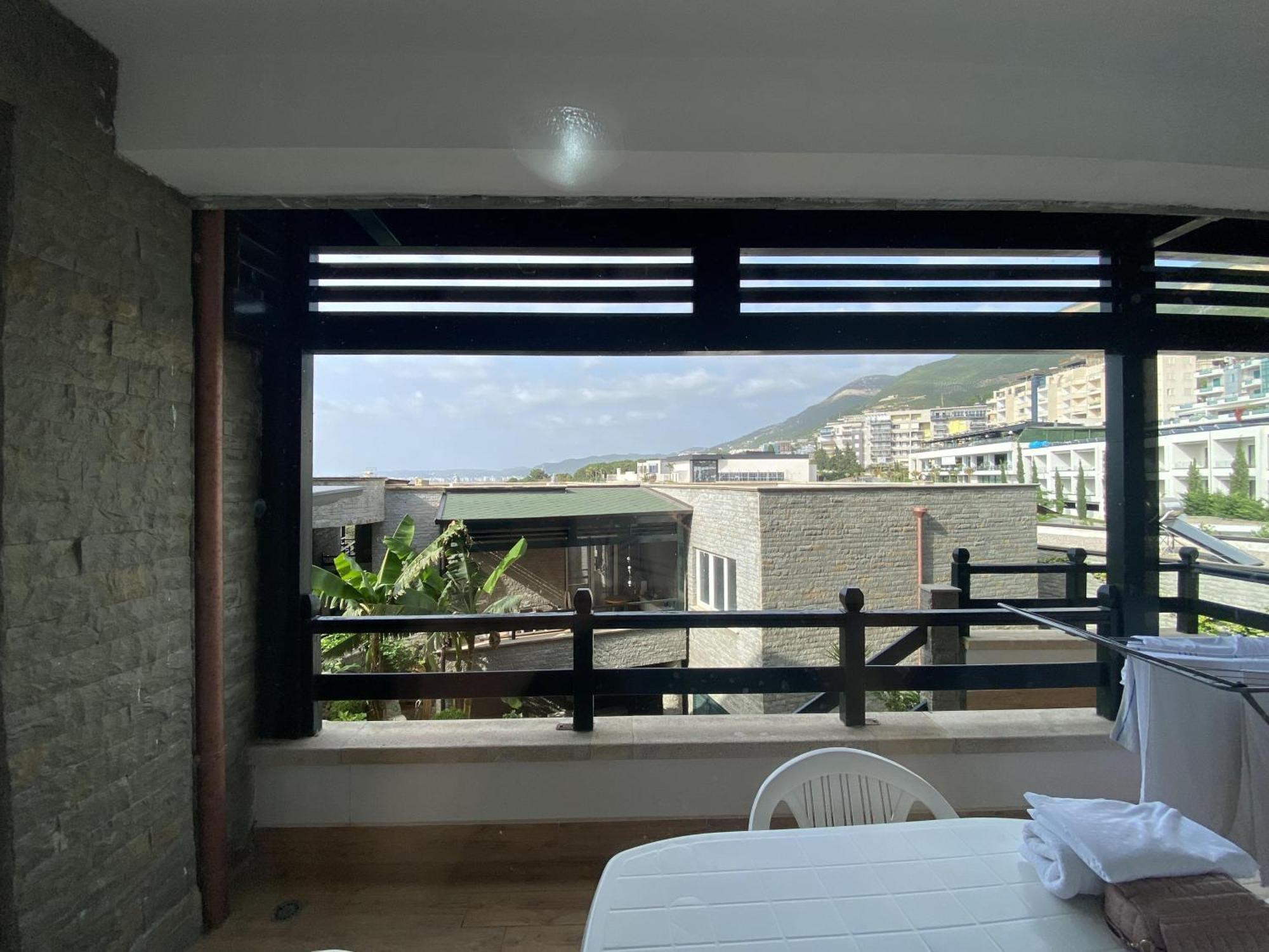 Aquamarine Apartments 1, Вльора Екстер'єр фото