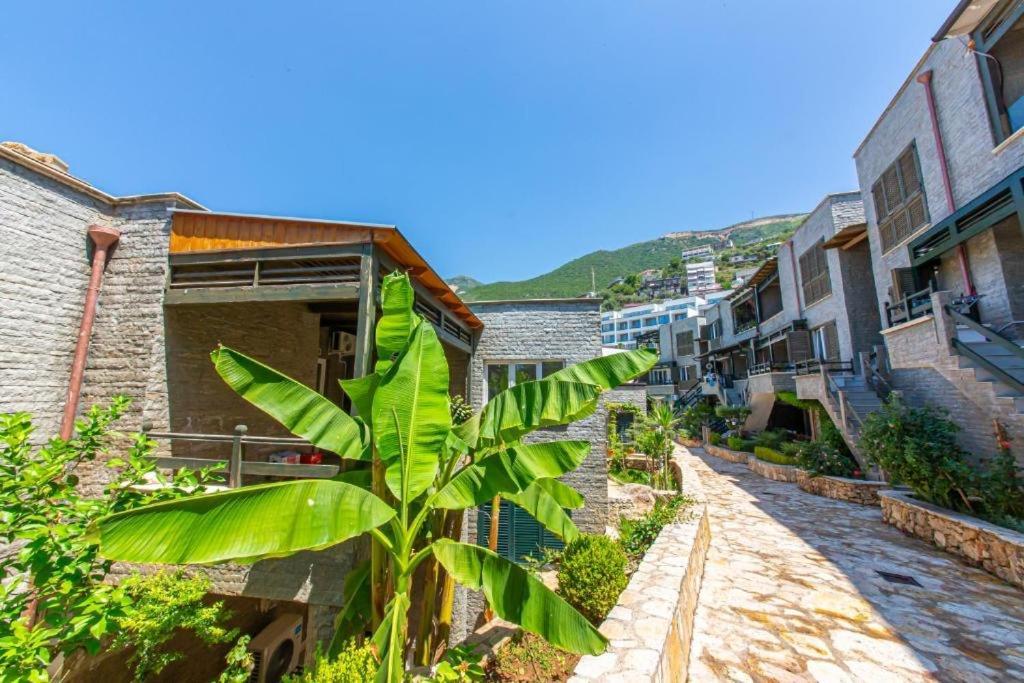 Aquamarine Apartments 1, Вльора Екстер'єр фото
